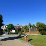 Hasi 2 Am Kurpark Apartamento *
